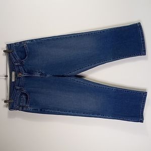 Levi's 515 Mid-Rise Capri Blue Jeans Size 10